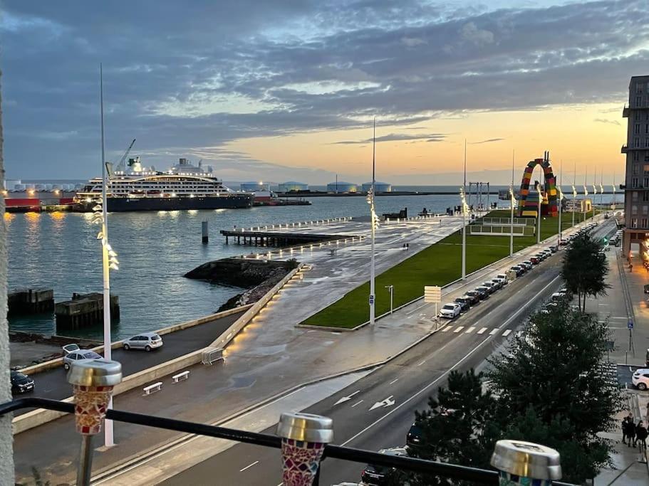"L'Amarrage" 2 Chambres Perret Pleine Vue Mer Le Havre Luaran gambar
